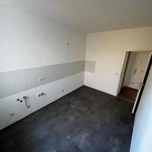 Heller Wohntraum im Erstbezug: Renovierte 2-Zimmer-Altbauwohnung am Kassberg/Altendorf – Foto 7