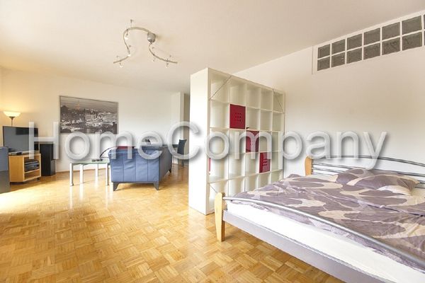 Bardzo nowoczesne mieszkanie z parkietem i balkonem w dobrej lokalizacji, przystanek tramwajowy w pobliżu