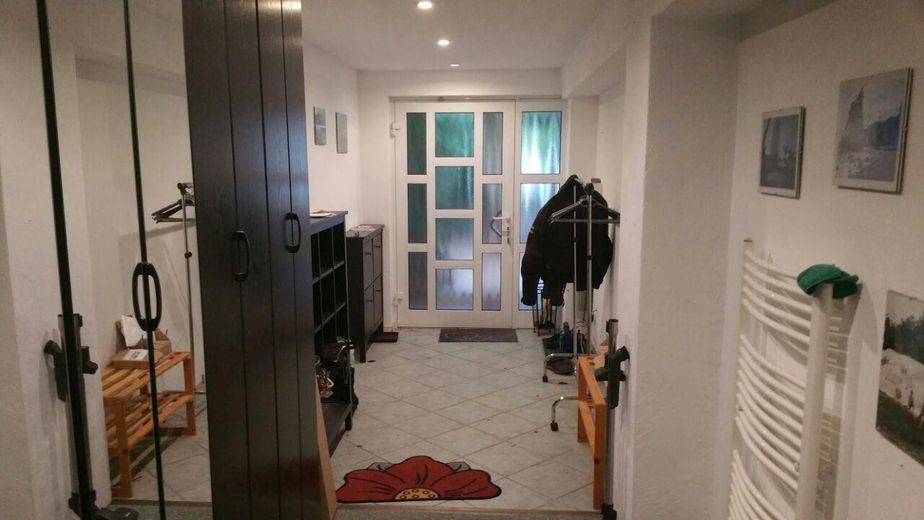 Appartamento di 115 mq con terrazza e giardino al piano terra di una casa unifamiliare/bifamiliare – Foto 7