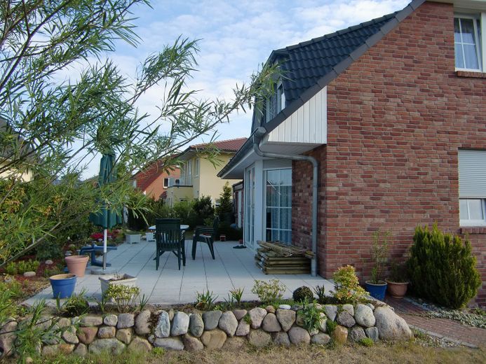 Wohntraum mit Finanzierungsplus: EFH mit separatem Wohnbereich in Lüneburg-Oedeme – Haus Terrasse