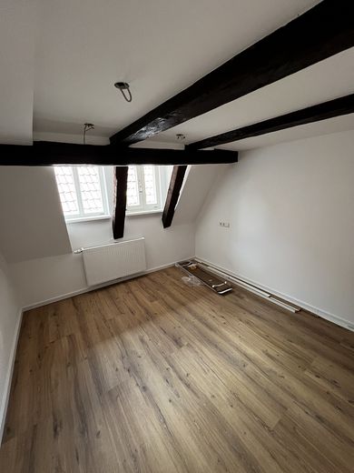Charmante 3-Zimmer-Wohnung im Denkmalobjekt – 75 m², ab sofort verfügbar – Zdjęcie 11