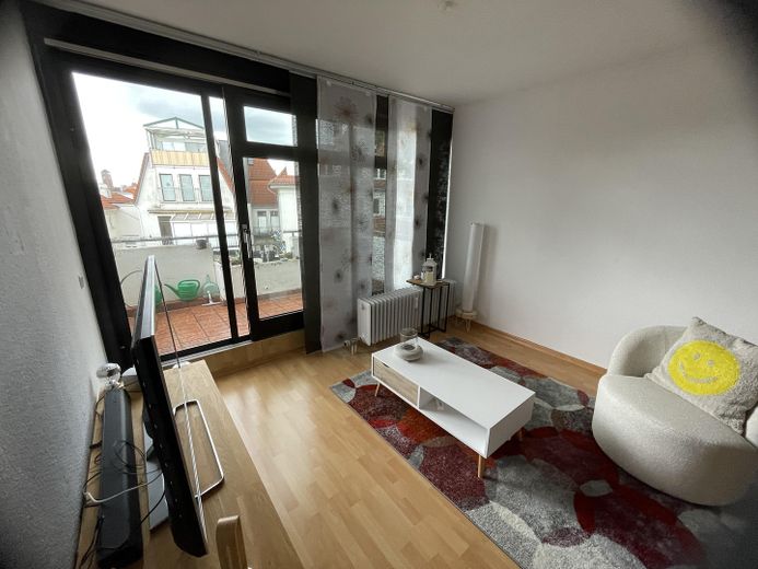 Von Privat sehr schöne & helle 2.5 ZKB in direkter Innenstadtlage – Foto 11