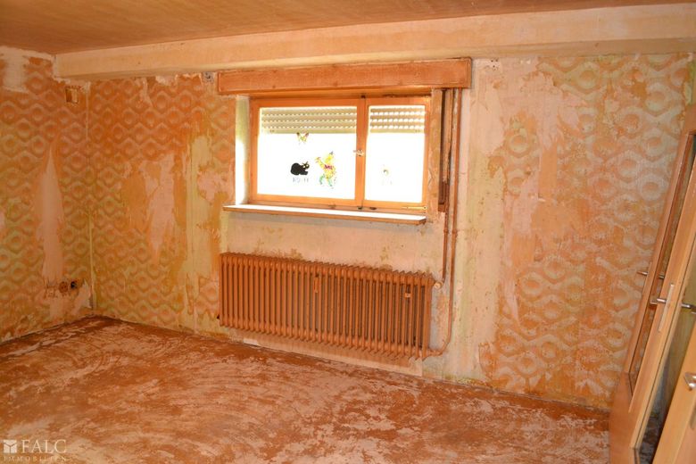Wohn- und Schlafzimmer
