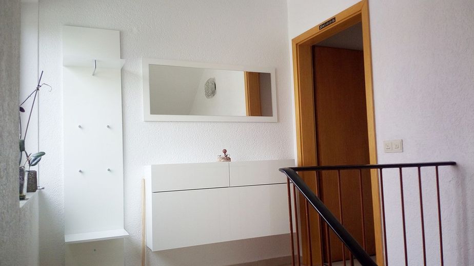 3-room top-floor apartment 100m² south side parking space garden cellar laundry room air conditioning – Foto 16