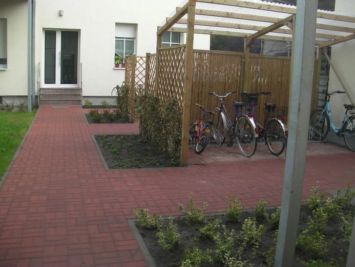 Fahrradabstellplatz außen