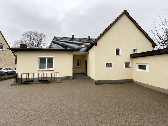 Zweifamilienhaus in Enger zu verkaufen – Foto 2
