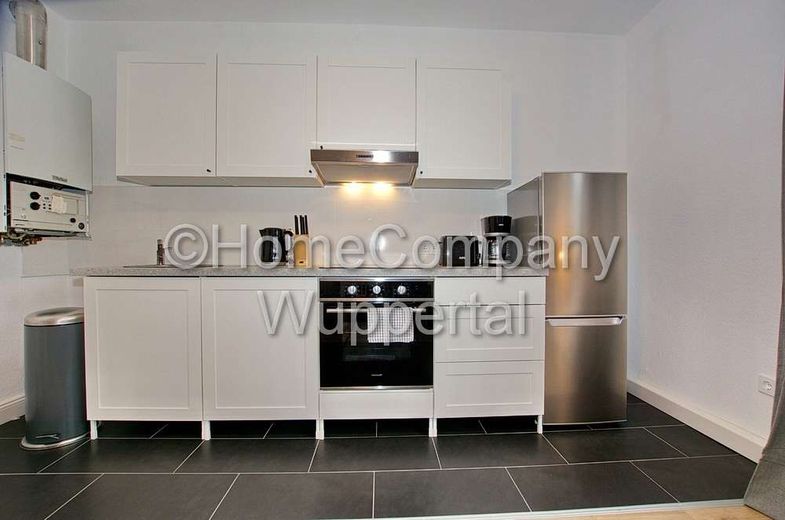 Modernes Apartment mit neuem Bad und Internetzugang in der Südstadt – 640c4e45f6f9613add1b4737665619c2b005f3a0.jpg