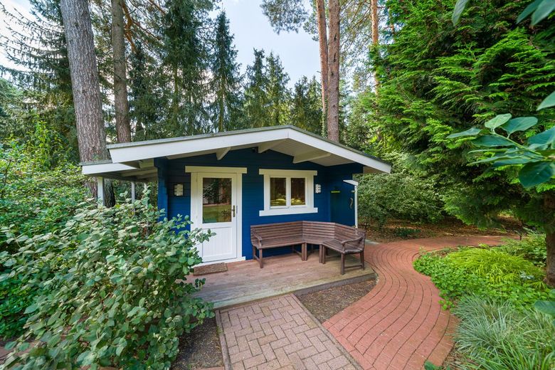 TOP ! Gifhorn-Winkel:  Exklusive Landhausvilla  mitten in der Natur ! – Sauna