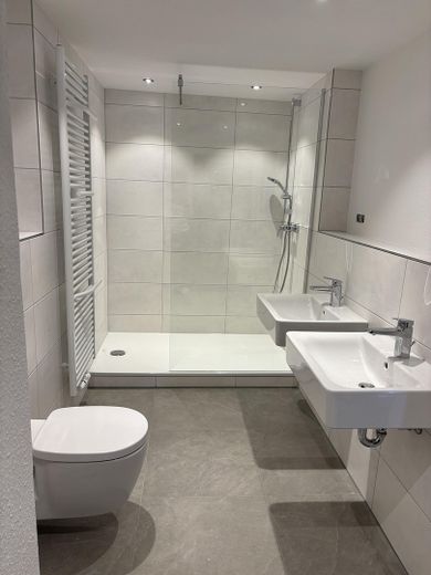 Wohnung über 2 Etagen in Bremen Walle/Utbremen ca. 160 qm – Badezimmer 3. OG