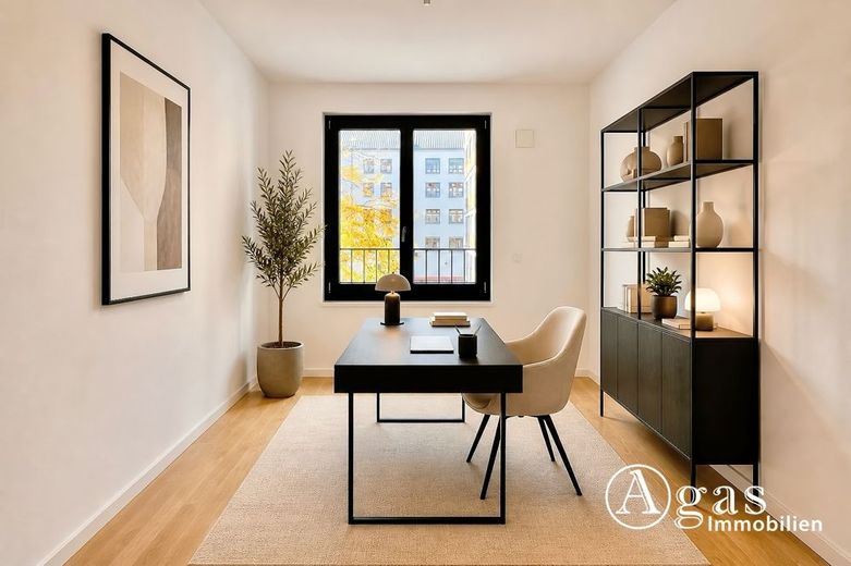 Posizione eccellente! Appartamento di 3 locali con balcone e posto auto in autorimessa sotterranea a Berlin Mitte – Arbeitszimmer