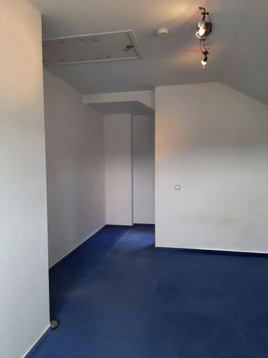 3 Zimmerwohnung in gepflegter Wohnanlage – Zimmer 2