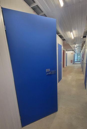 52m² STORAGE AREA IN TOP TRANSPORT LOCATION. COMMISSION FREE – Foto 6