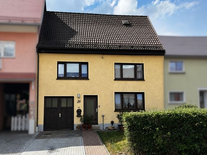 *** Hızlı: Yenilenmeye ihtiyaç duyan ev acilen alıcı arıyor! – Foto 1