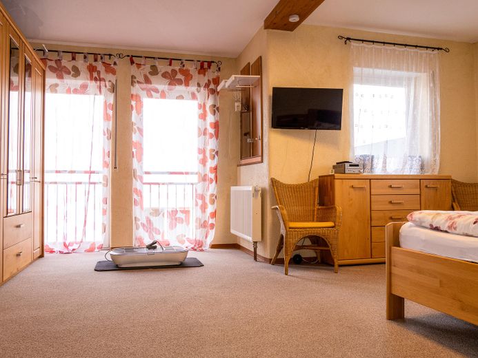 Master-Bedroom
