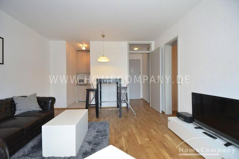 Renovierte, möblierte Zwei-Zimmer-Wohnung, Berlin Mitte mit PKW-Stellplatz – a0d84401156b50c01fadcc4e5f54e4872b220c58.jpg