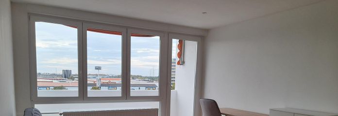 ++TOP gerenoveerd 4-kamerappartement met keuken, hal en badkamer++groot balkon op het zuiden++2 badkamers++keuken++gemeubileerd