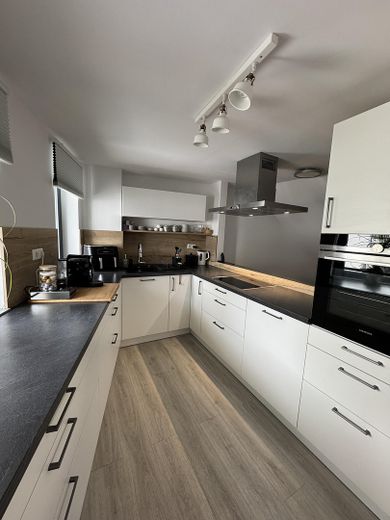Maisonette su 3 piani a Cadolzburg – Foto 1
