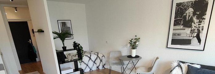 SANS COMMISSION - Première occupation après rénovation – Wohn- / Schlafzimmer