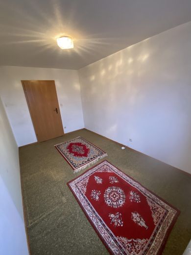 3. Zimmer (rechts Aussenwand)