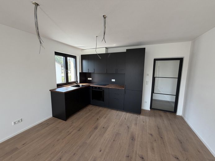 شقة حصرية من 4 غرف-Ingolstadt-Mailing-مجددة بشكل أساسي&حديثة – Foto 1