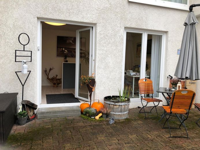 Aantrekkelijk appartementencomplex in Otterberg, 5 wooneenheden – Terrasse EG West
