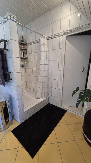 Belle maison individuelle moderne, bien entretenue, dans un quartier calme – Photo 12