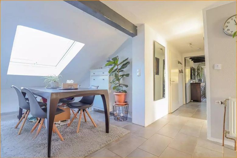 «Sin comisión: Edificio de viviendas plurifamiliar con 5 unidades residenciales y aprox. 467 m² de superficie habitable» – Foto 7