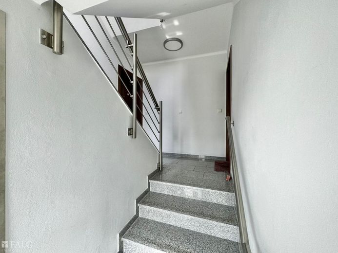Eigentumswohnung im sanierten Mehrfamilienhaus! - Wohnung in Neubeckum – Treppenhaus