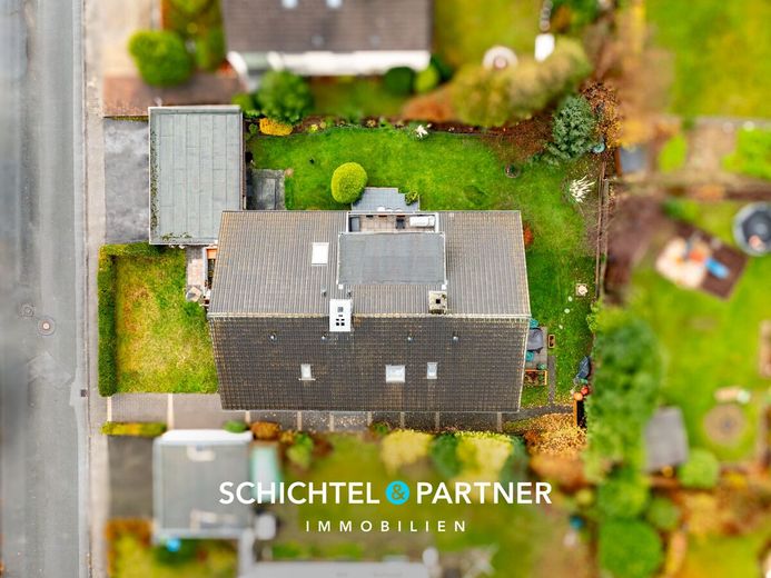 Soest | Atractiva casa plurifamiliar con seis viviendas y tres garajes – S&amp;P | Grundstücksansicht