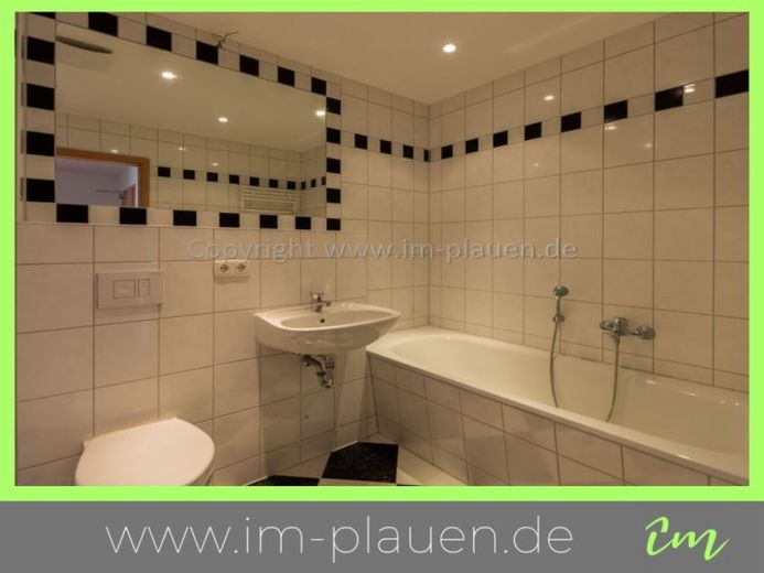 Balkon – modernes Bad – Weitblick | 2-Zimmer-Wohnung Plauen Seehaus – Foto 1