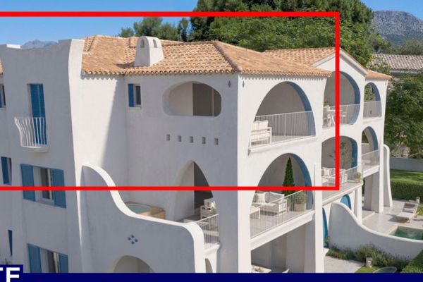 Acquistare un attico in Sardegna – prima occupazione con vista panoramica sul mare a Lotzorai