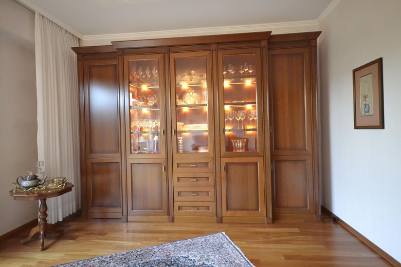 PROV.-FREI,VON PRIVAT!Außergewöhnlich gepflegtes Reihenhaus,schöne Sonnenterrasse,Garten,Garage – Wohnzimmerschrank inkludiert