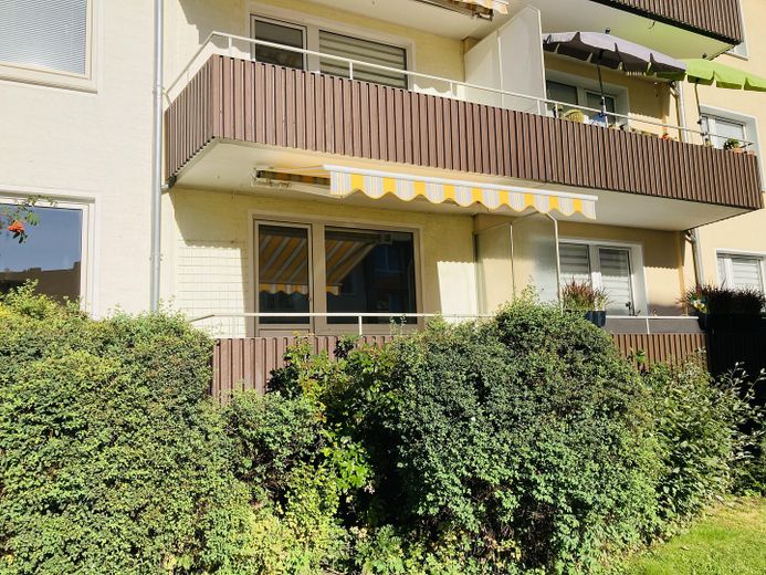 Agradable vivienda de 4 habitaciones con balcón en Hildesheim – Frontansicht
