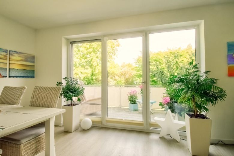 Zentrale, barrierefreie Komfort-Wohnung mit Ostsee-Blick – Blick nach draussen