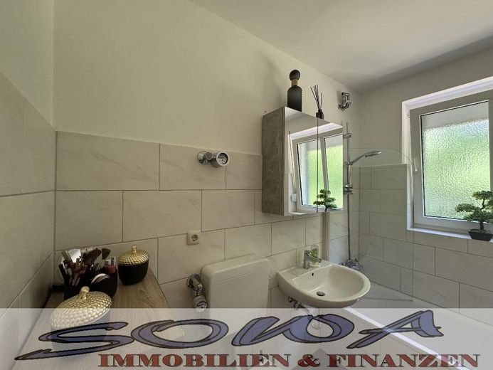 Attraktives 4 Familienhaus in Kreut / Oberhausen bei Neuburg zum verkauf - Ein Objekt von Ihrem Immobilienpartner SOWA Immobilien und Finanzen – Bild 8