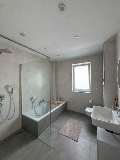 Moderne 3-Zimmer Wohnung in Erlensee – Foto 5