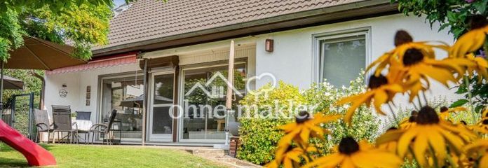 Detached family home with dream garden, terrace, garage and plenty of space in Reinheim