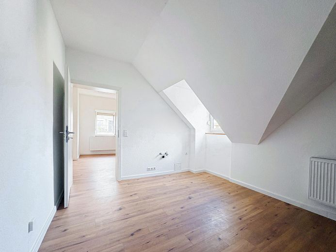 Erstbezug nach Kernsanierung | Stilvolle 2-Zimmer-Altbauwohnung | Provisionsfrei – Charmante Küche