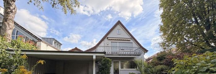 Charmantes Einfamilienhaus mit Gartenidylle in Sindelfingen