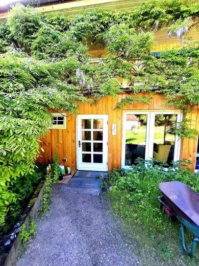 Seegut Blaue Blume – Herrenhaus, Wohnhaus & See in der Uckermark – Wohnhaus Rückseite