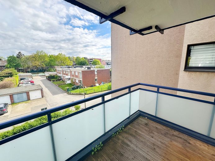 Renovierte Wohnung mit Stellplatz, Bakon und Garten in ruhiger Lage – Foto 1