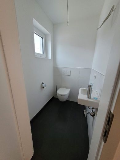 Exklusive DHH mit Garten, Energieeffizienz A+, Glasfaser-Anschluss – Foto 7