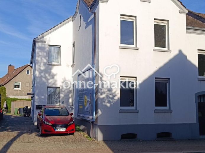 Vrijstaande woning met aanbouw nabij het centrum van Unna – Foto 1