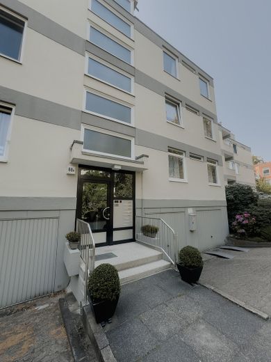Sofortiger Erstbezug nach Renovierung | Im Herzen von Schwachhausen | Balkon | provisionsfrei – Hausansicht