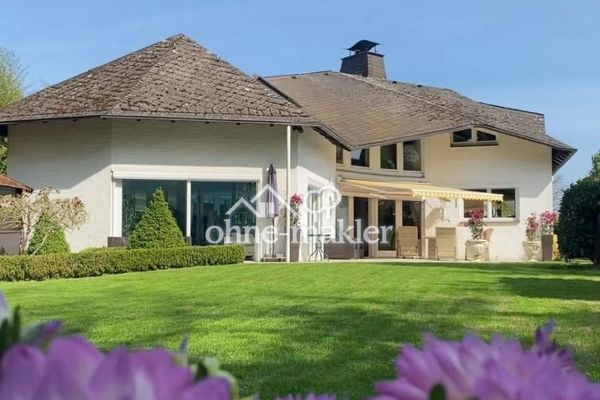 فيلا معمارية حصرية مع مسبح داخلي في غروس بورغفيدل قرب هانوفر