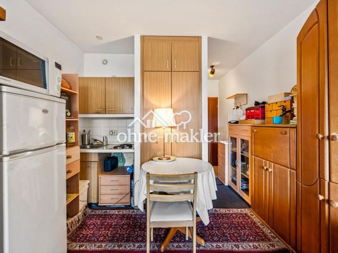 exklusive 6,2% Rendite, gut vermietete helle Wohg.+Balkon +Kellerraum + Stellpl. ohne Makler, #3012 – Foto 1