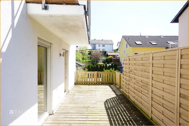 Balkon OG