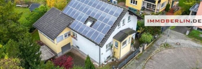 IMMOBERLIN.DE - Sehr attraktives Haus mit Westgarten & Garage in familienfreundlicher Lage
