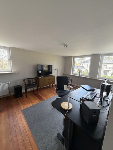 Arbeitszimmer im OG
