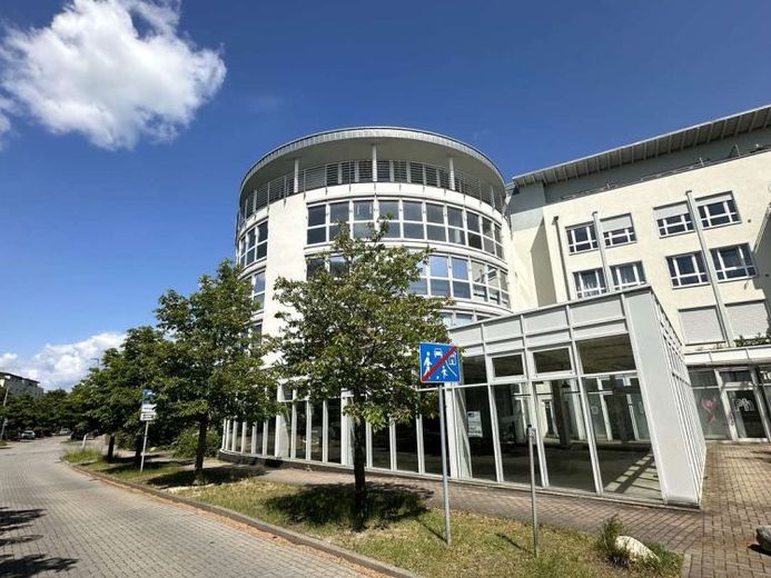 ++Flexible Arbeitsumgebung in der Nähe vom Flughafen++ – Foto 1